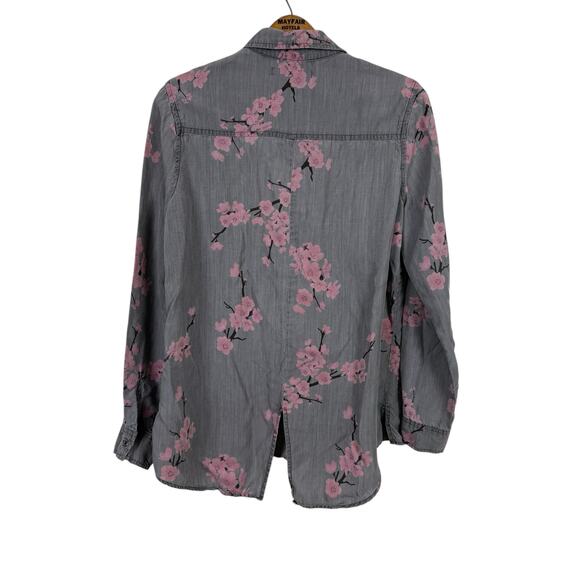Billy T Women Cherry Blossom Shirt Small Lyocell Roll Tab Floral Preppy Cottage - Picture 3 of 7